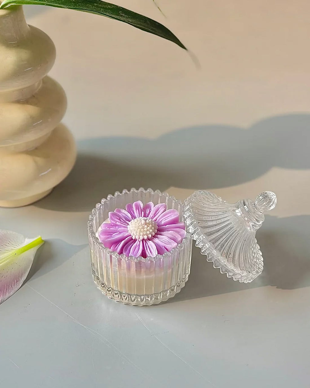 Decorative Floral Candle - set of 1