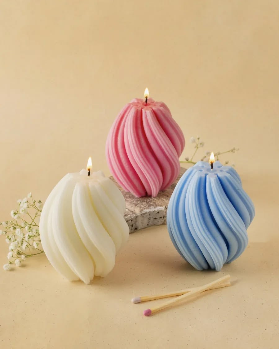 Swirl candle