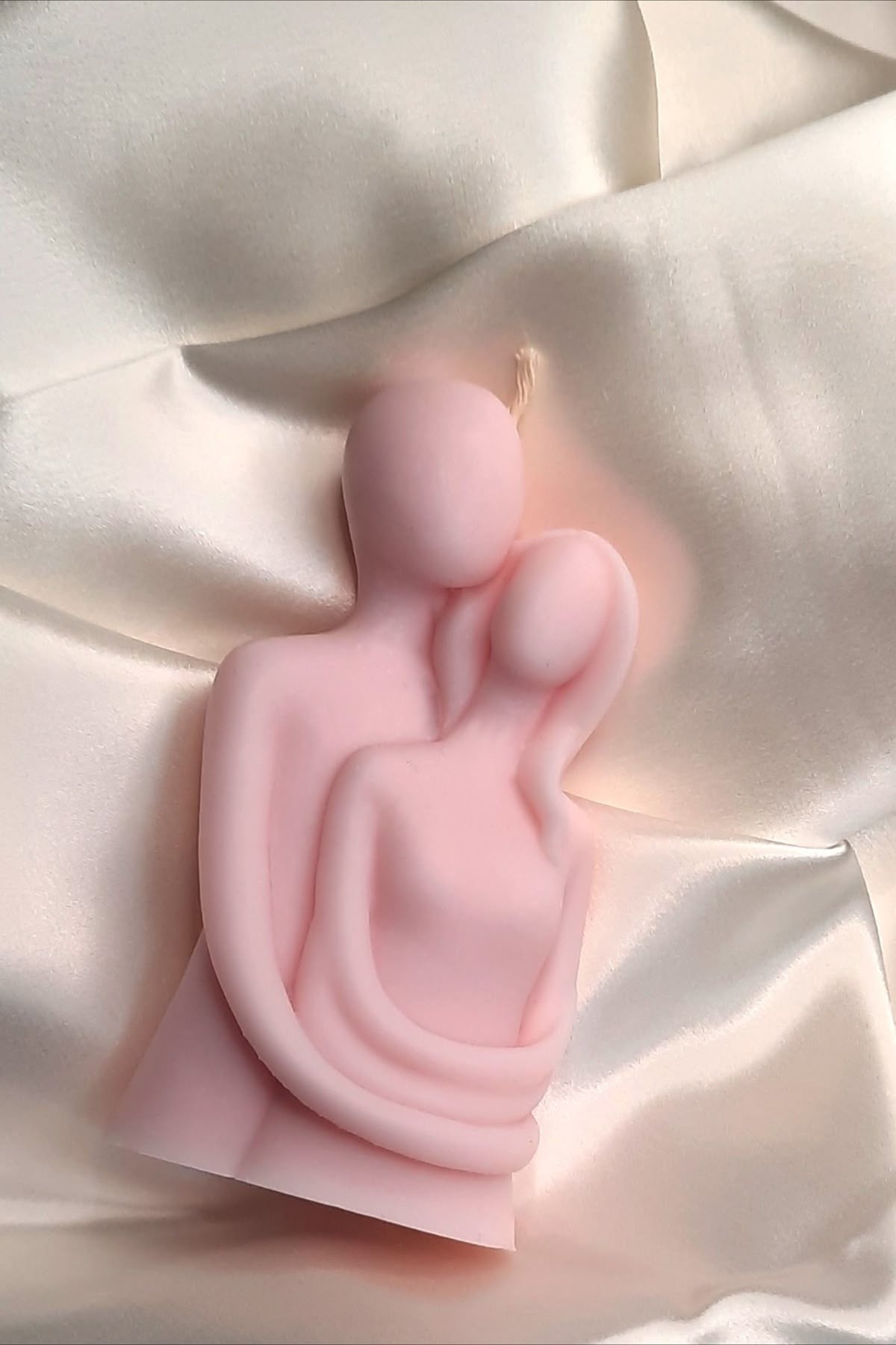 Couple Embrace Candle - Blush Pink