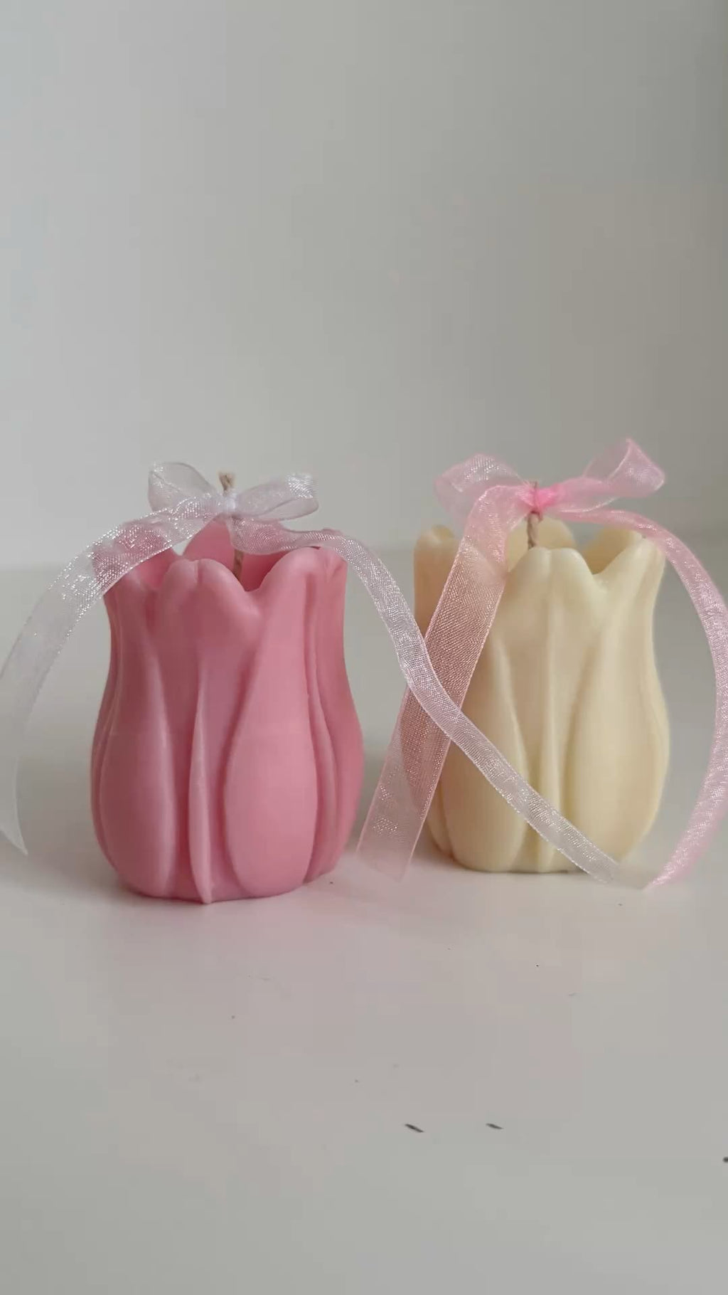Tulip Pillar Candle